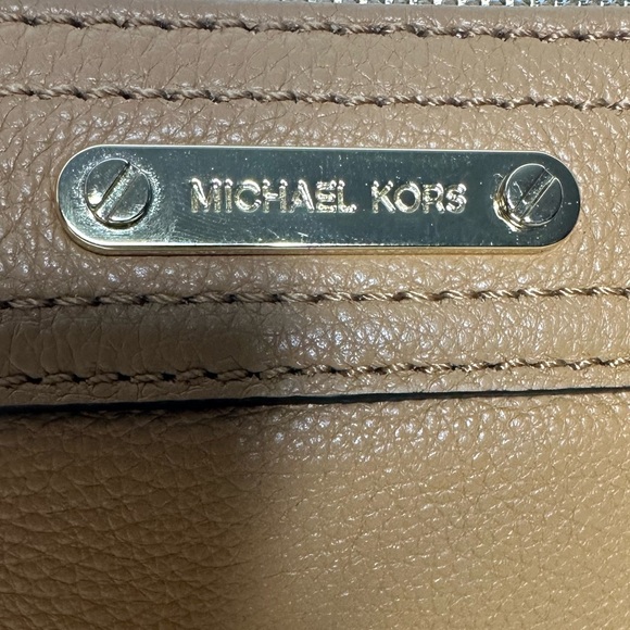 Michael Michael Kors Crossbody - Picture 13 of 13